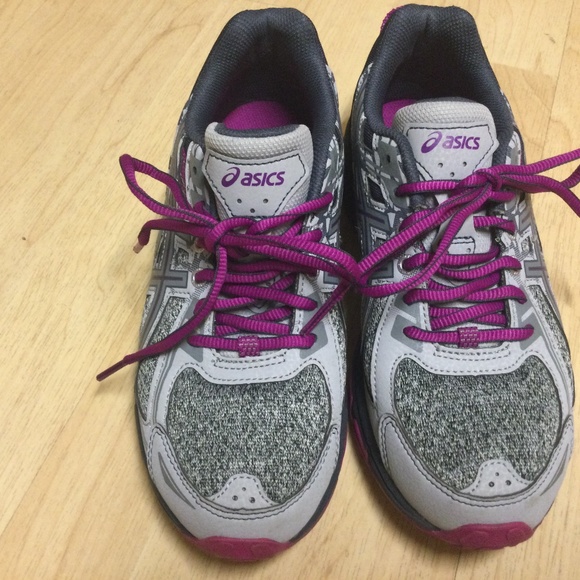 Asics Shoes - ASICS sneakers gel venture 6 size 7.5 US